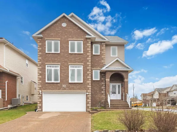 3 Sedgewick Pl, Halifax, NS B4A 0G5