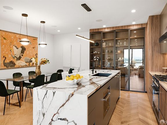 4th image of 120 Brewster St
