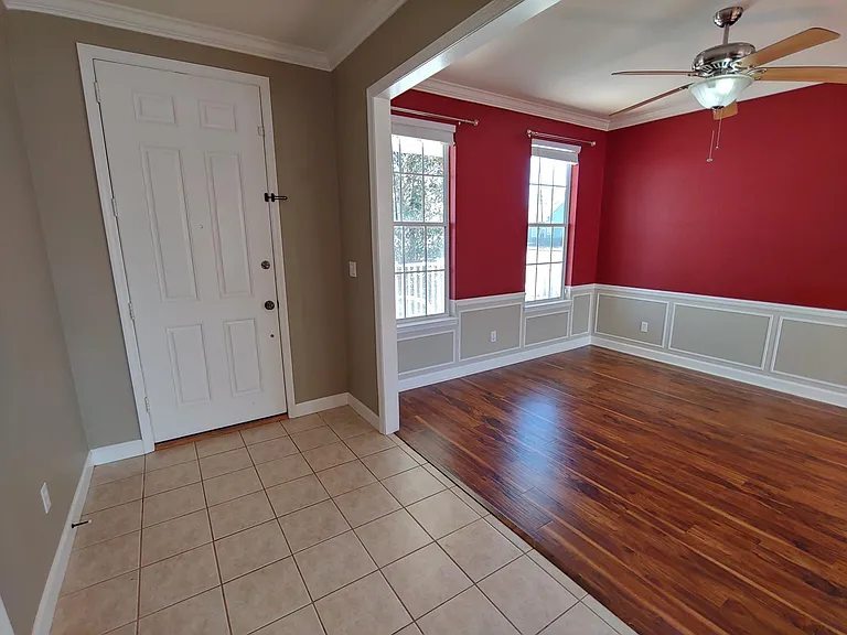 4258 Raleigh Way — Photo 6