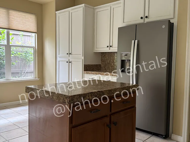 3949 Moraga Dr — Photo 20