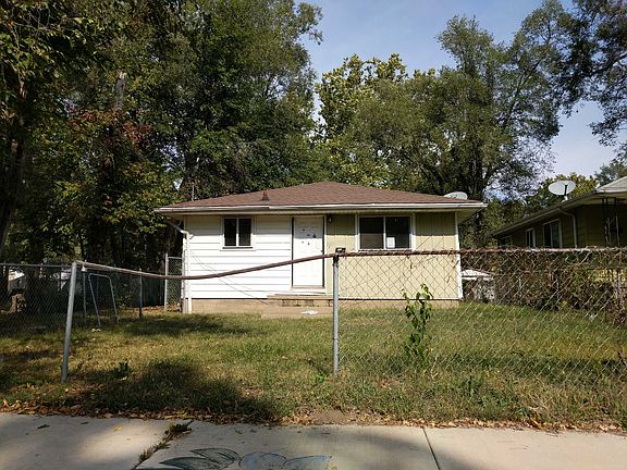 2nd image of 2801 W Hayes St