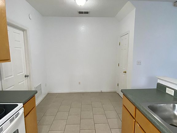5th image of 3262 Allison Marie Ct
