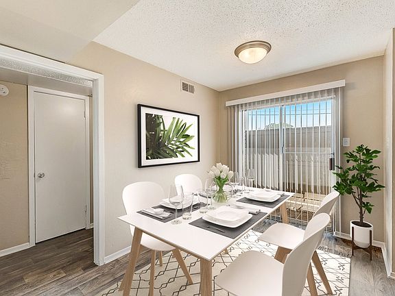 5th image of 100 Manchester Dr #275