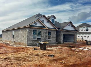 210 Farmland Cir, Perry, GA 31069