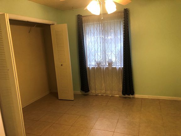 5th image of 1830 Falconcrest Dr