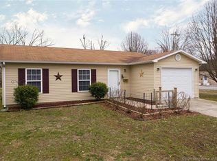 621 N Hyland St, Scottsburg, IN 47170
