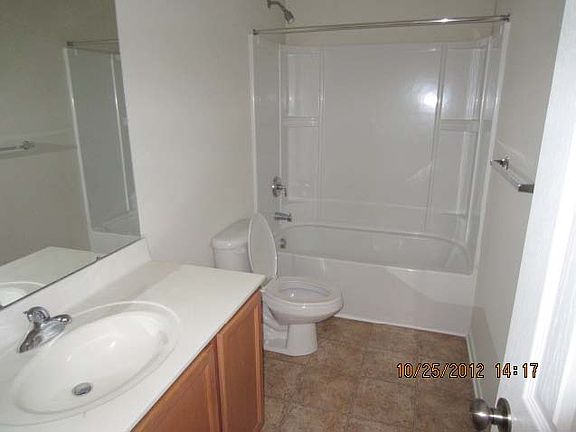 34356_MasterBath_03232013