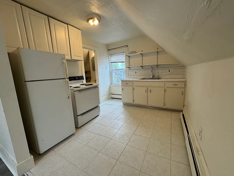 2534 Massachusetts Ave #3 — Photo 5