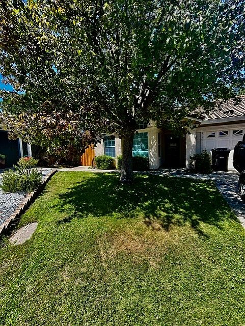 1st image of 9174 Echo Ridge Ct