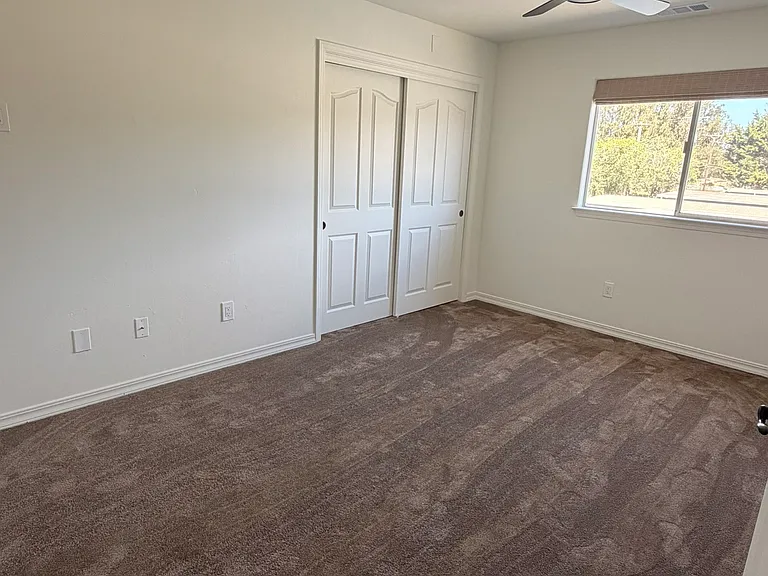 725 Sheridan Rd #B — Photo 9