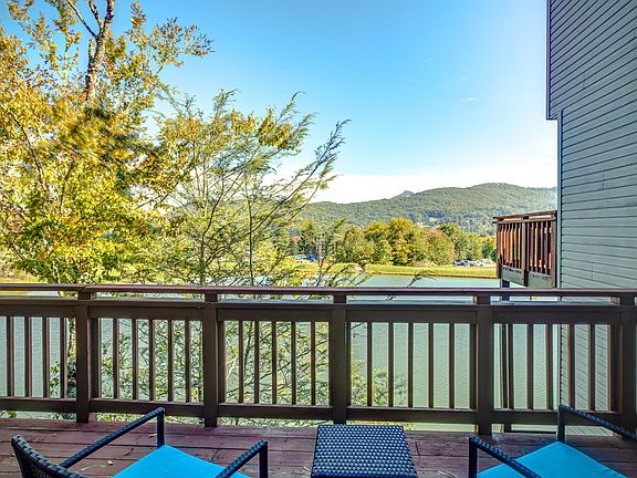 3rd image of 1040 Sugar Mountain Dr #D-24