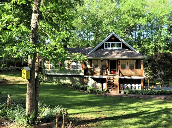 216 Byers St, Waleska, GA 30183