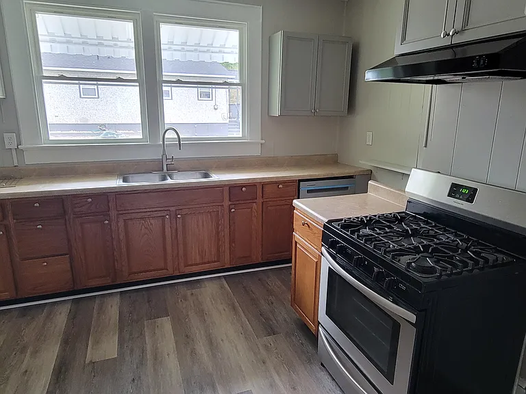 212A Summit St #A — Photo 11