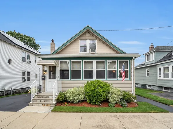 17 Durrell St, Methuen, MA 01844