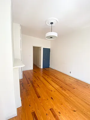 Rented by Level Group | media 14