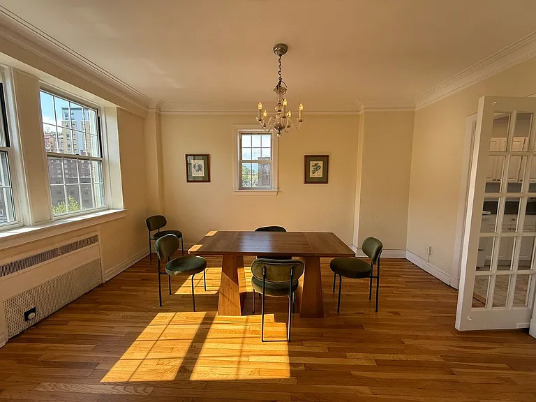 New King Edward Apartments — Photo 435