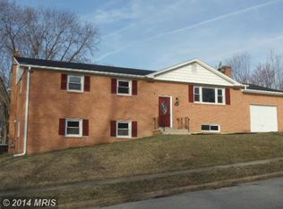 11401 Hermitt St, Clinton, MD 20735