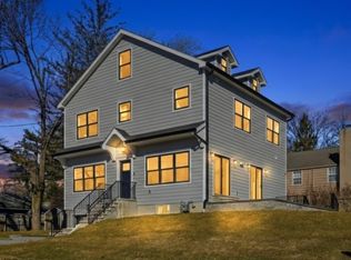 4 Hilltop Way, Essex Fells Twp., NJ 07021
