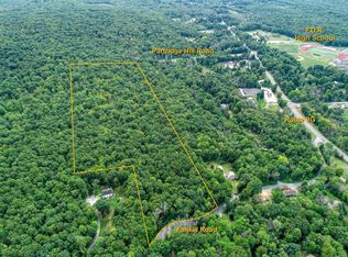 E Fallkill Rd, Hyde park, NY 12538