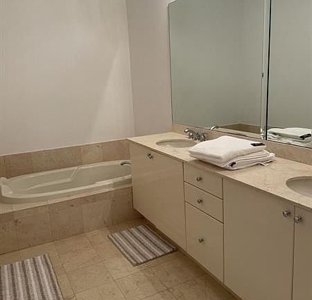 5th image of 801 S Olive Ave Unit 229