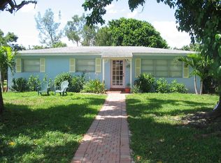 1129 Rordon Ave, Naples, FL 34103