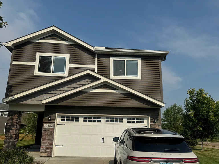 12188 Hupp St NE — Photo 1