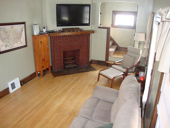 Solid wood trim & floors!
