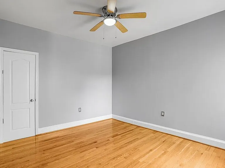 306 R St NW — Photo 41