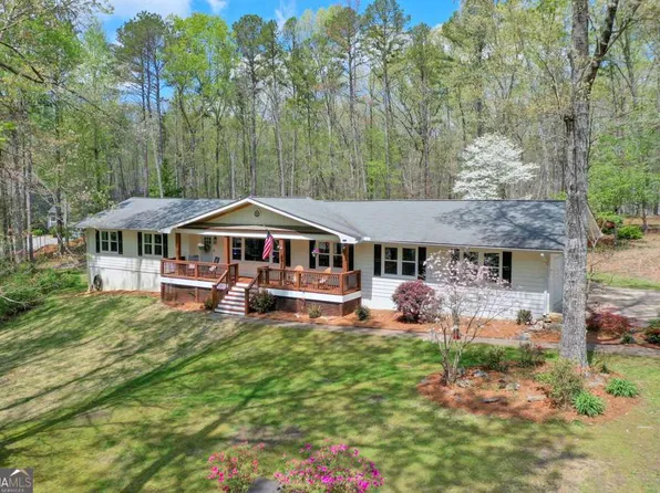 308 White Rd, White, GA 30184
