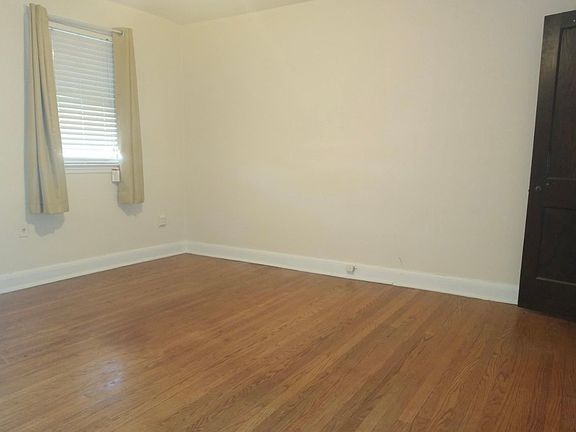 2nd image of 510 Allendale St
