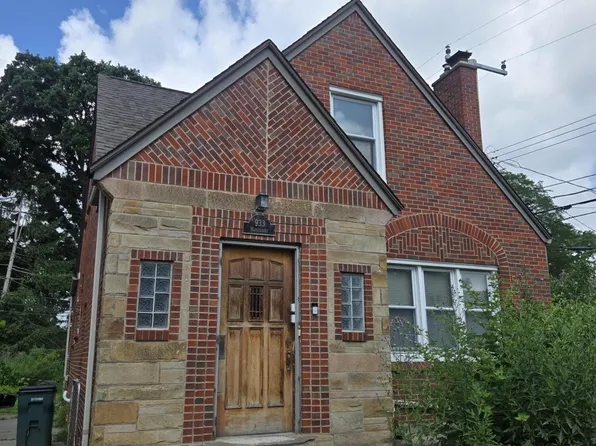 933 Maplegrove Ave, Royal Oak, MI 48067