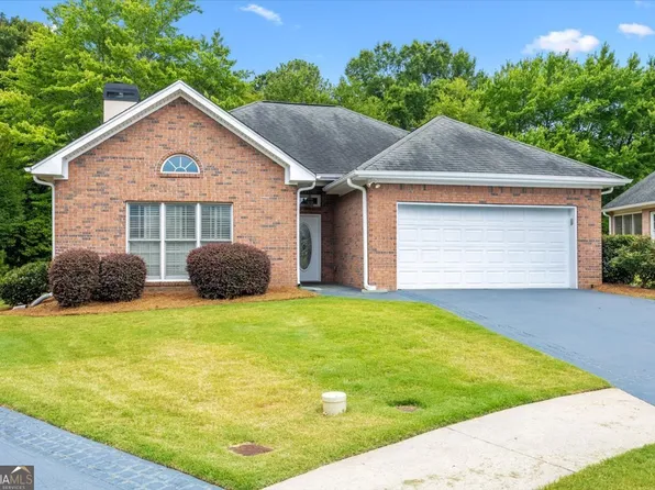 7676 Livingston Dr, Jonesboro, GA 30236