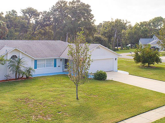 2nd image of 6003 Pelham Dr