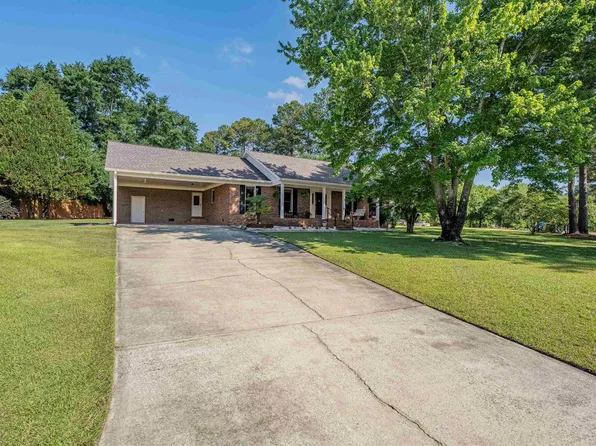 121 Ferry Dr, Lexington, SC 29072