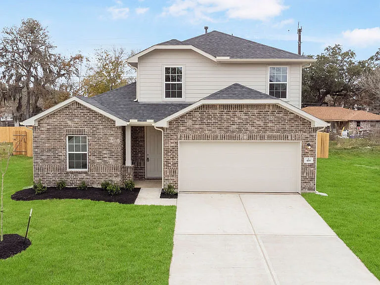 418 Magnolia St — Photo 1
