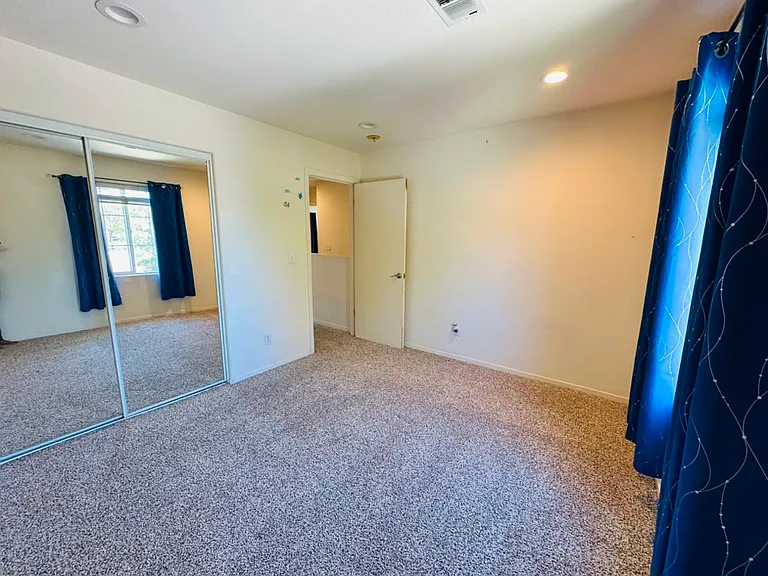 1st bedroom