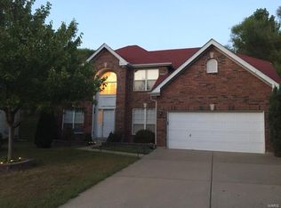 173 Riverwood Park Dr, Florissant, MO 63031