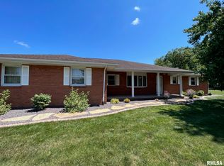 30 Wind Cave Dr, Springfield, IL 62712