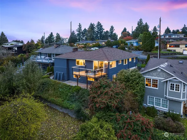 11973 Marine View Drive SW, Burien, WA 98146