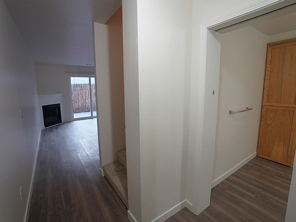 3rd image of 1284 N East St #2-1/2