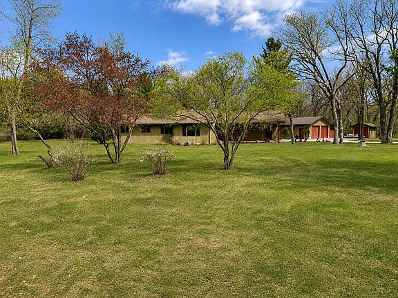 3rd image of 42297 County Road 1