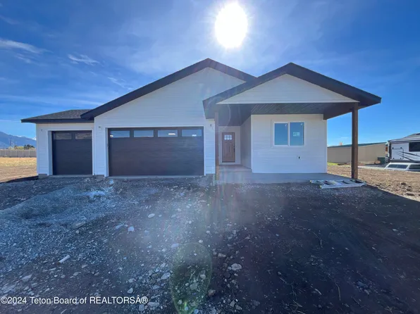 95 Abe Ln, Grover, WY 83122