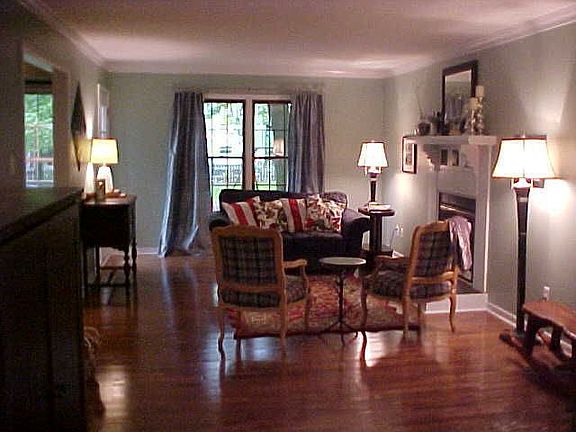 family room wih new wood floors