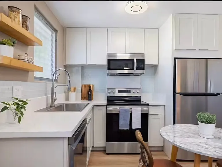 2710 Kaaha St — Photo 8