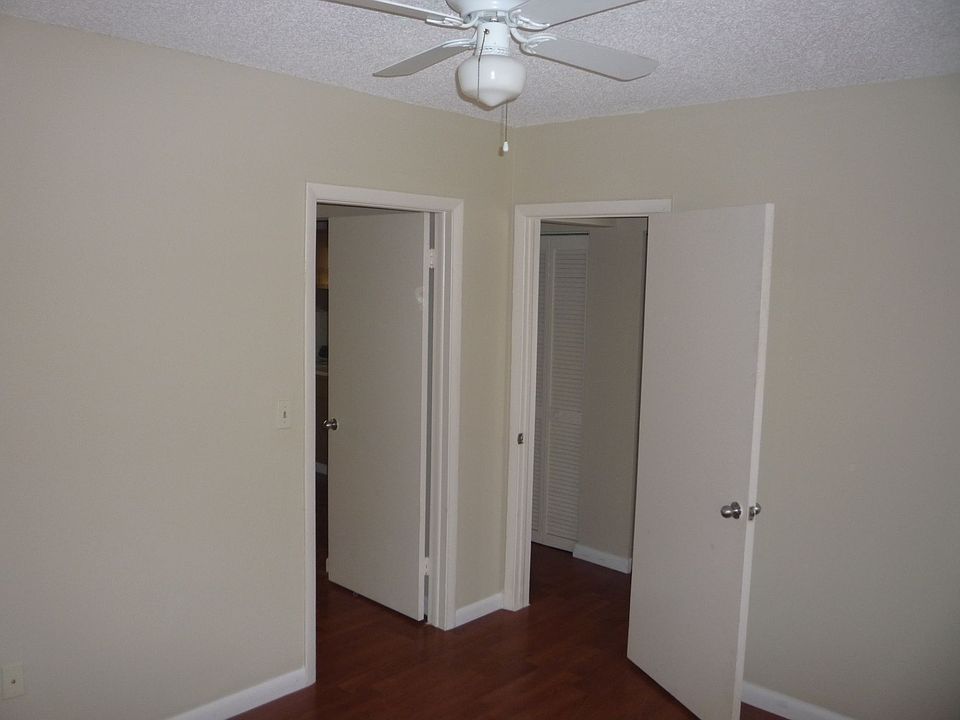 2nd image of 3698 William Ave APT 3