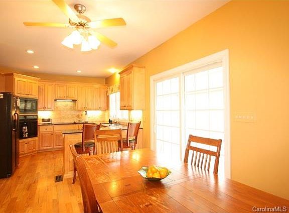 4th image of 9213 Belle Pines Ct