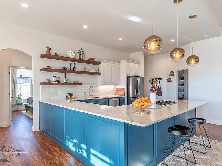 233 Calumet St — Photo 12