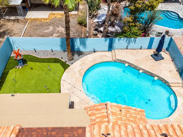 4302 E AMBERWOOD Drive, Phoenix, AZ 85048