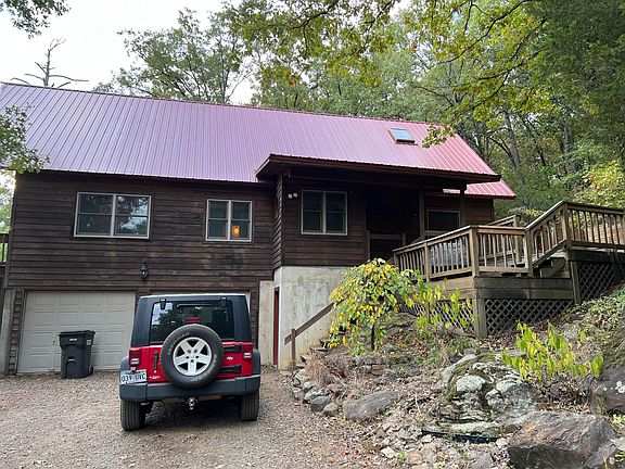 2nd image of 990 Country Cove Ln