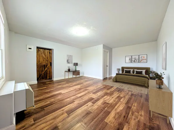 205 Oskaloosa St, Pella, IA